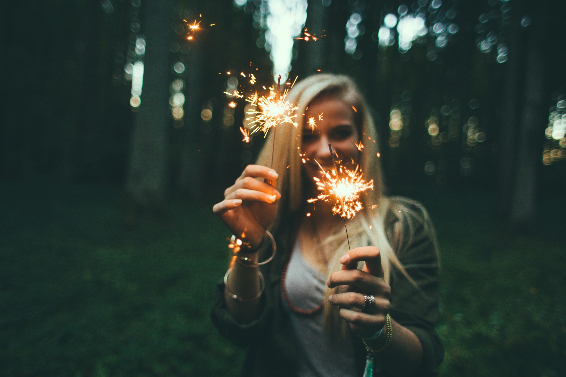 Sparklers Manifest Continuously