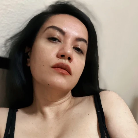 Kiana T.